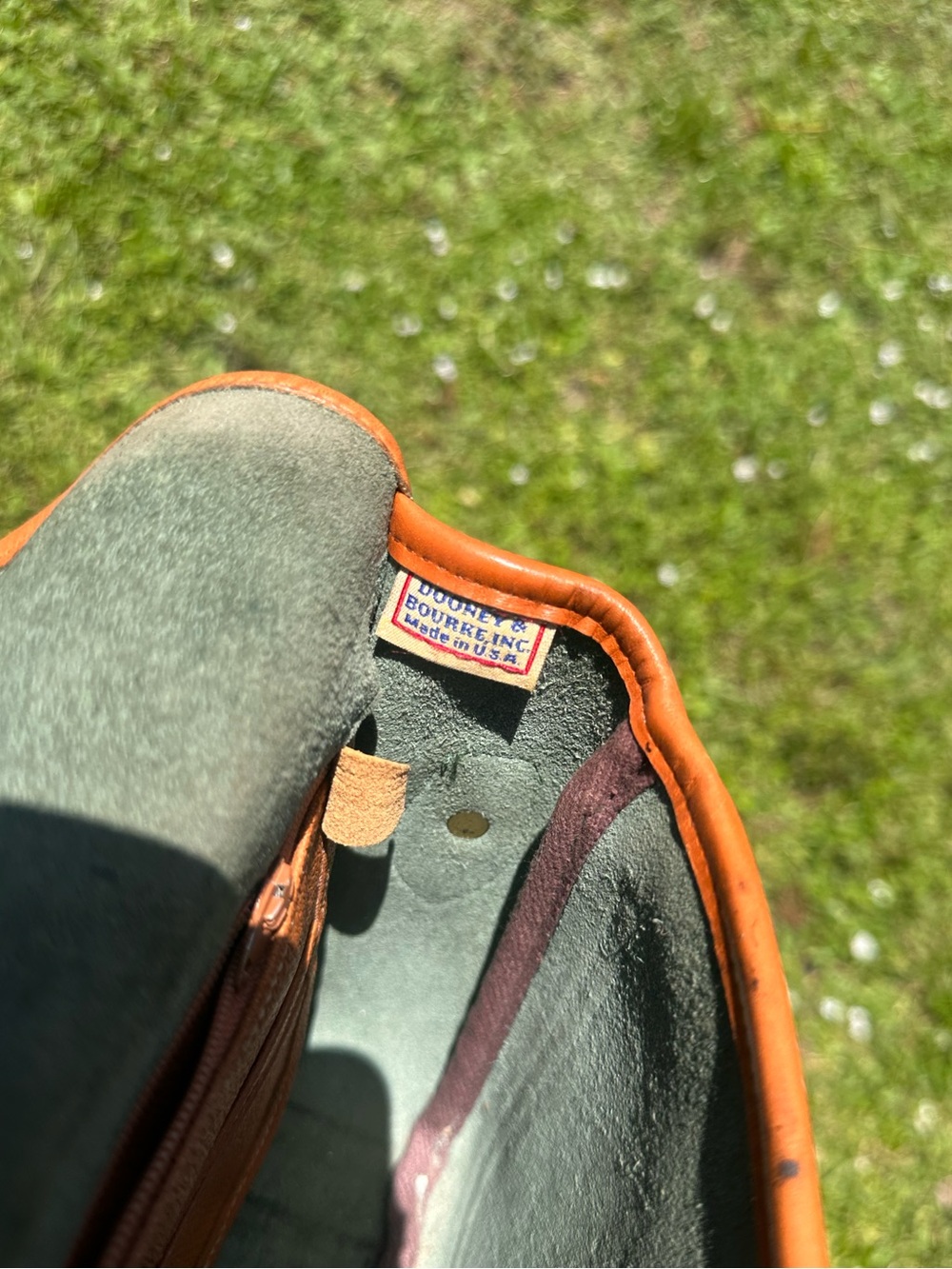 Dooney & Bourke vintage Double Pocket Outback Carrier purse - Picture 11 of 13
